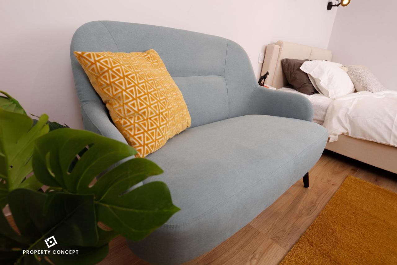 Brand New Lovely Studio Near Metro Station Бухарест Экстерьер фото